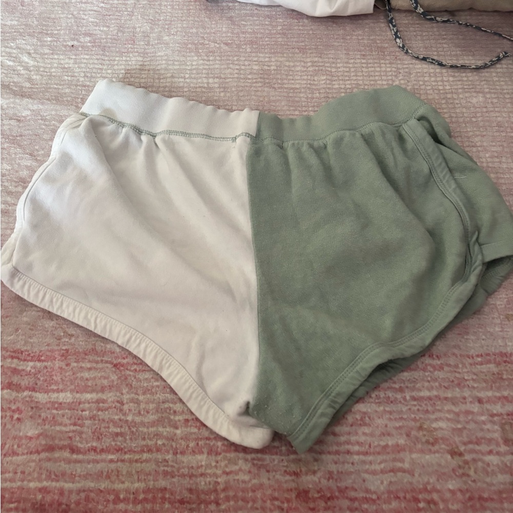 Ocean Drive Mint and White Garment
